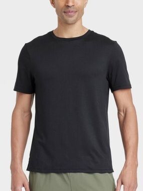 All in motion men’s performance tee new size large